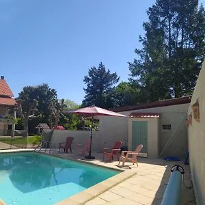 Le Clos Bussy Vakantiehuis